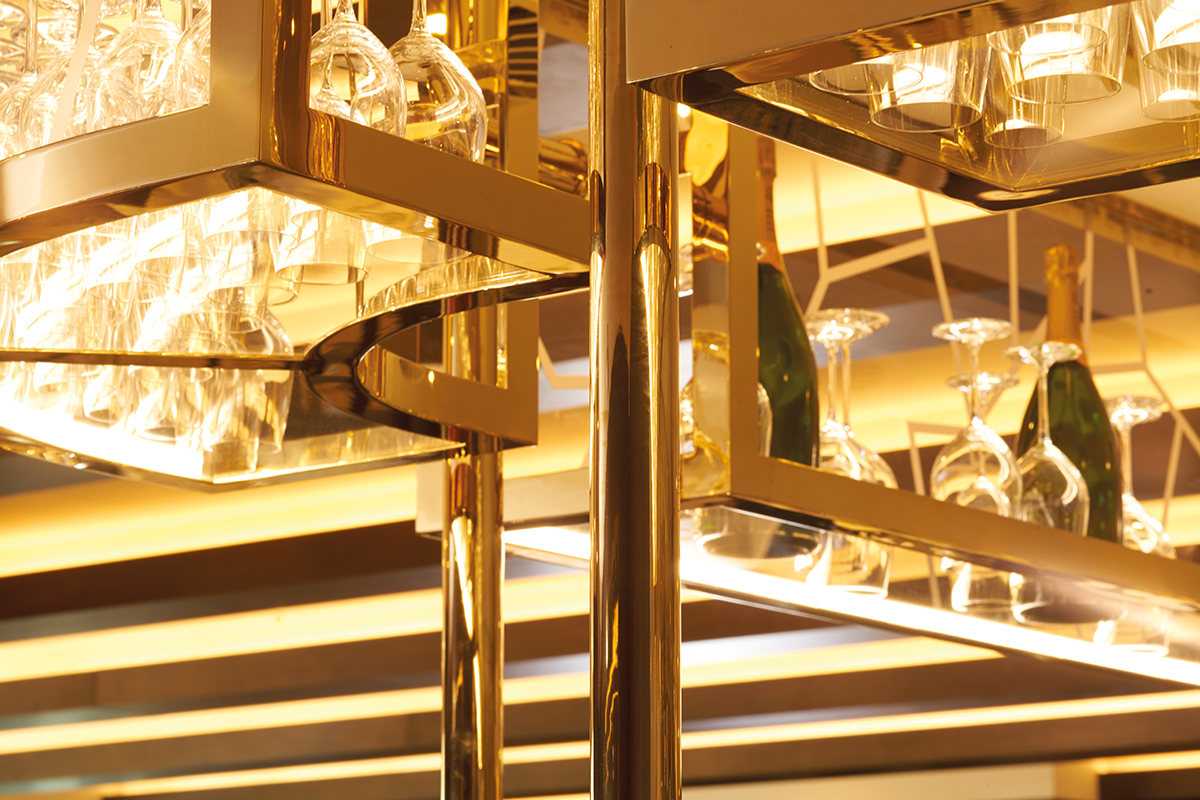 Retail and hospitality shopfitting fixtures and furniture